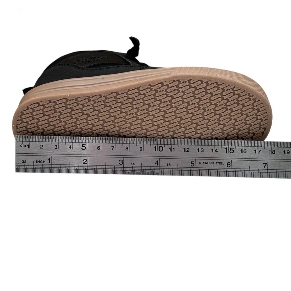 OshKosh‎ B'gosh Munir Toddler Boys Slip-on High Top Sneakers Size 10 Black-Tan